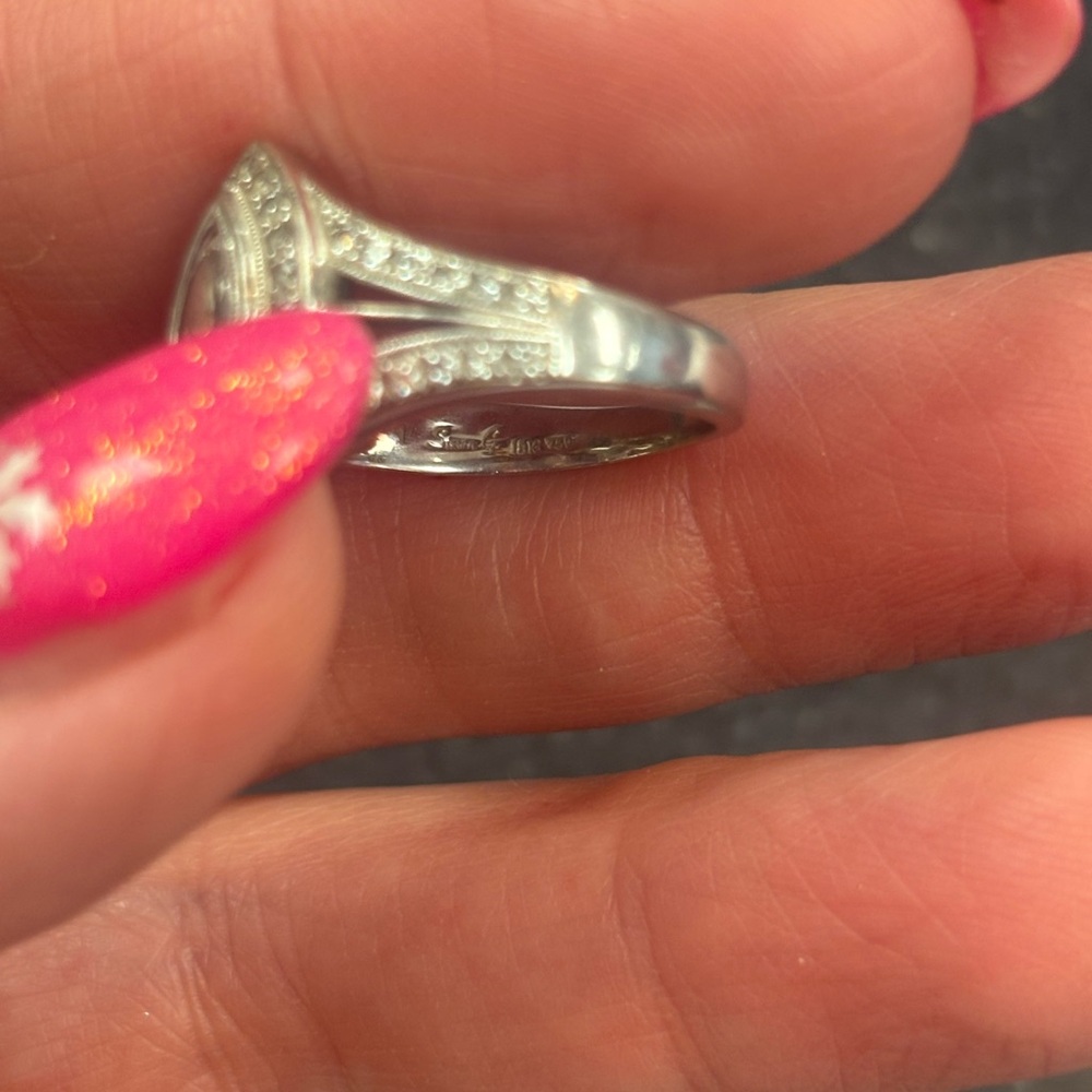 Simon G 18k marquise diamond ring - Picture 4 of 6